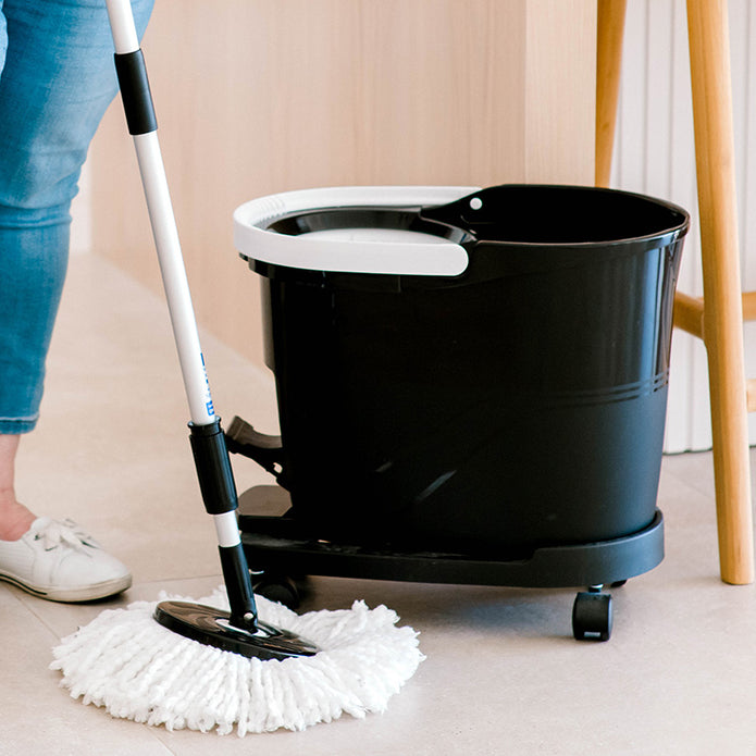 The Best Way to Keep Your Mop Sanitary